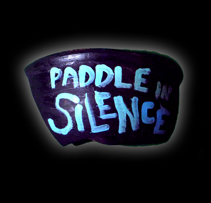 paddle in silence